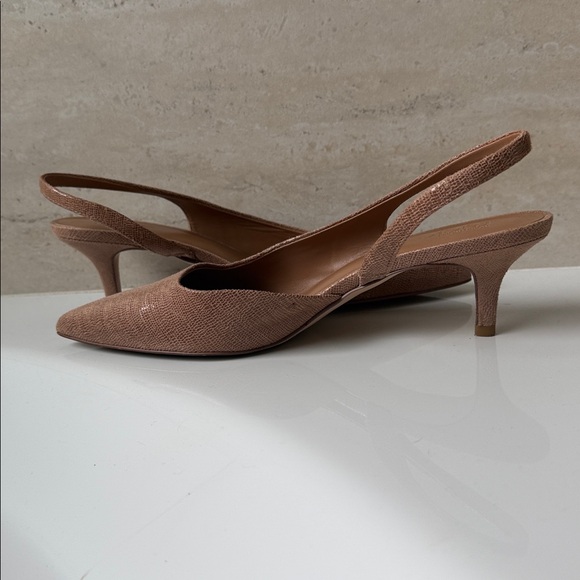 Pointed Slingback Kitten Heels in Mauve - Picture 3 of 5